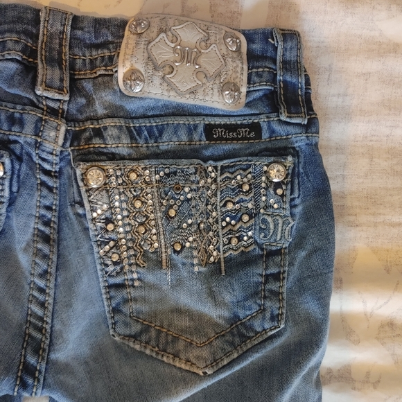 Miss Me embellished Boot cut Stretch jeans - Picture 7 of 11